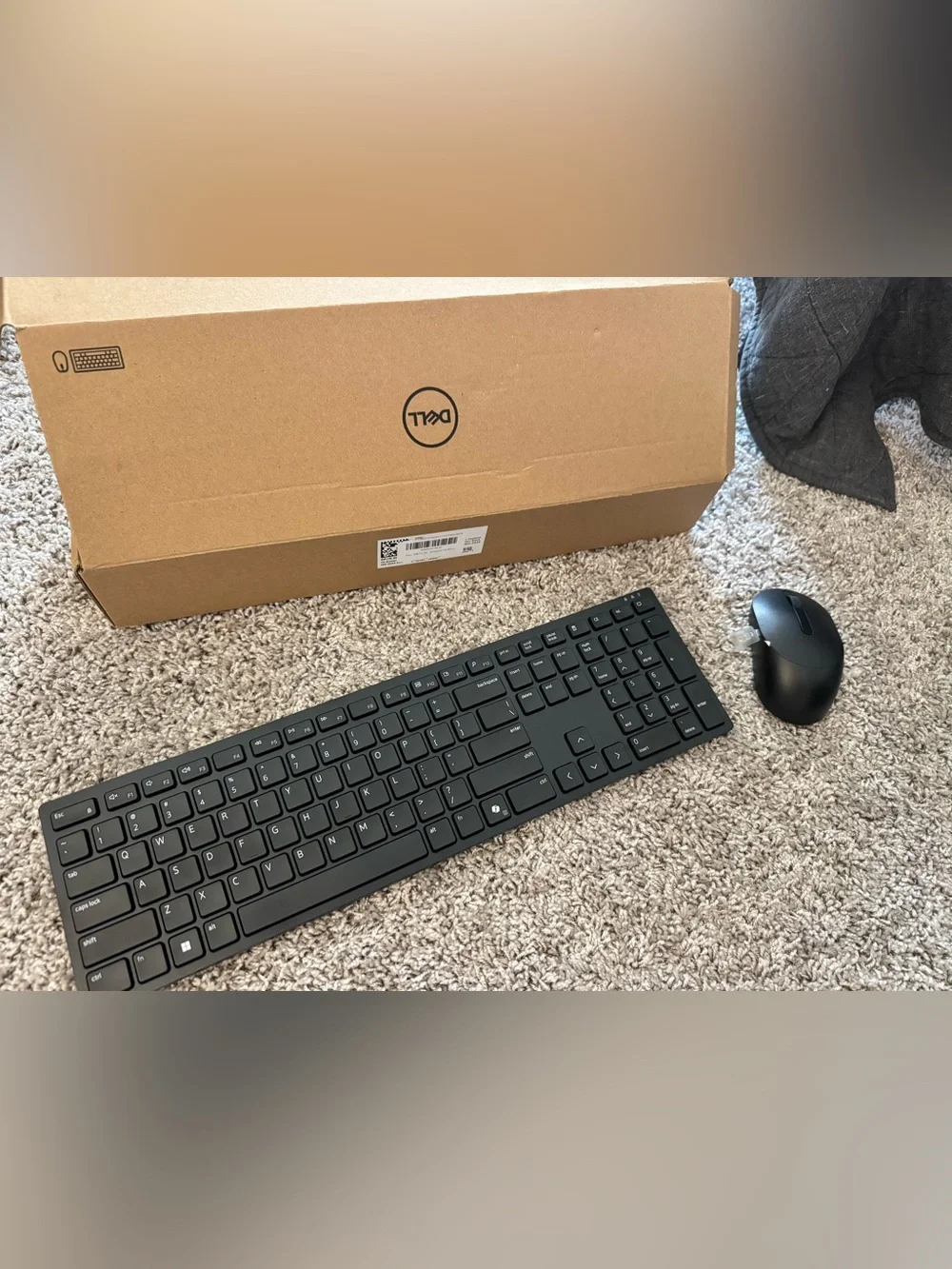 Dell Black Slim Wireless Full-Size Keyboard with Numeric Keypad